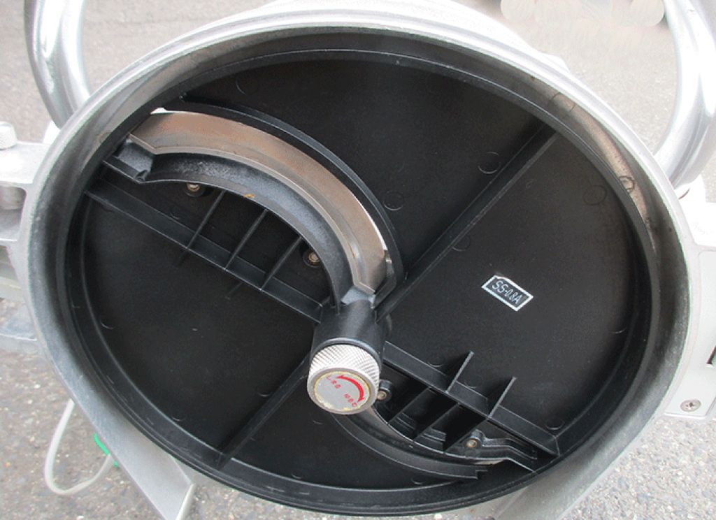 野菜カット機の画像