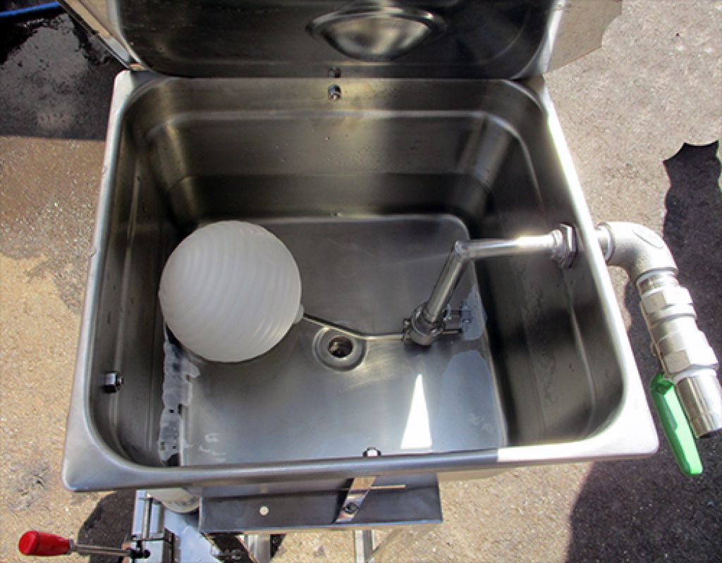 計量液体充填機の画像