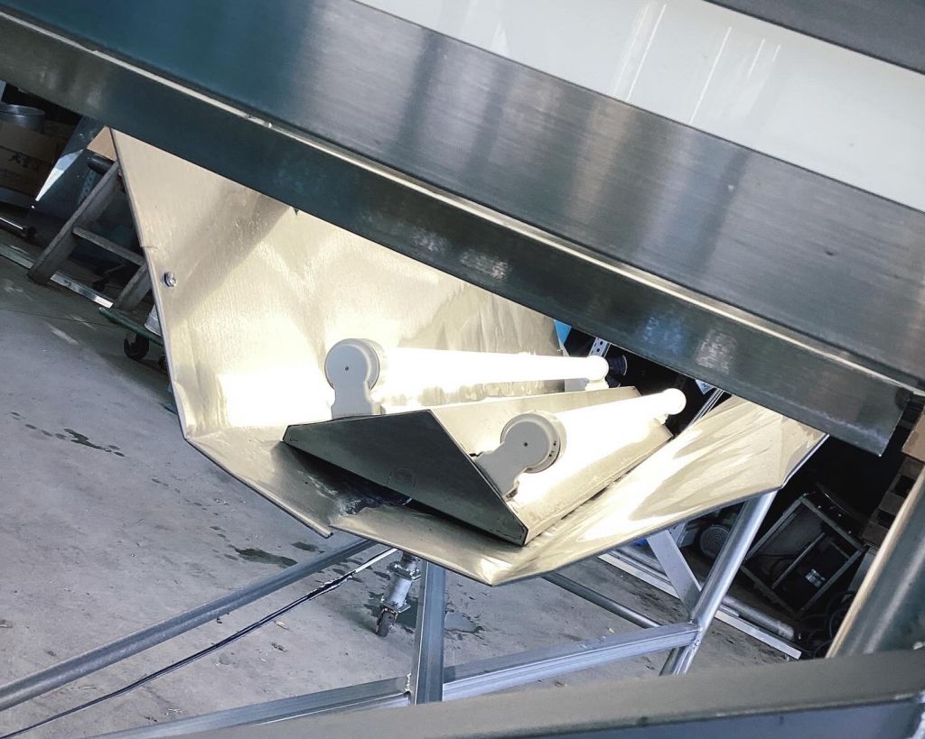 異物検査台①の画像