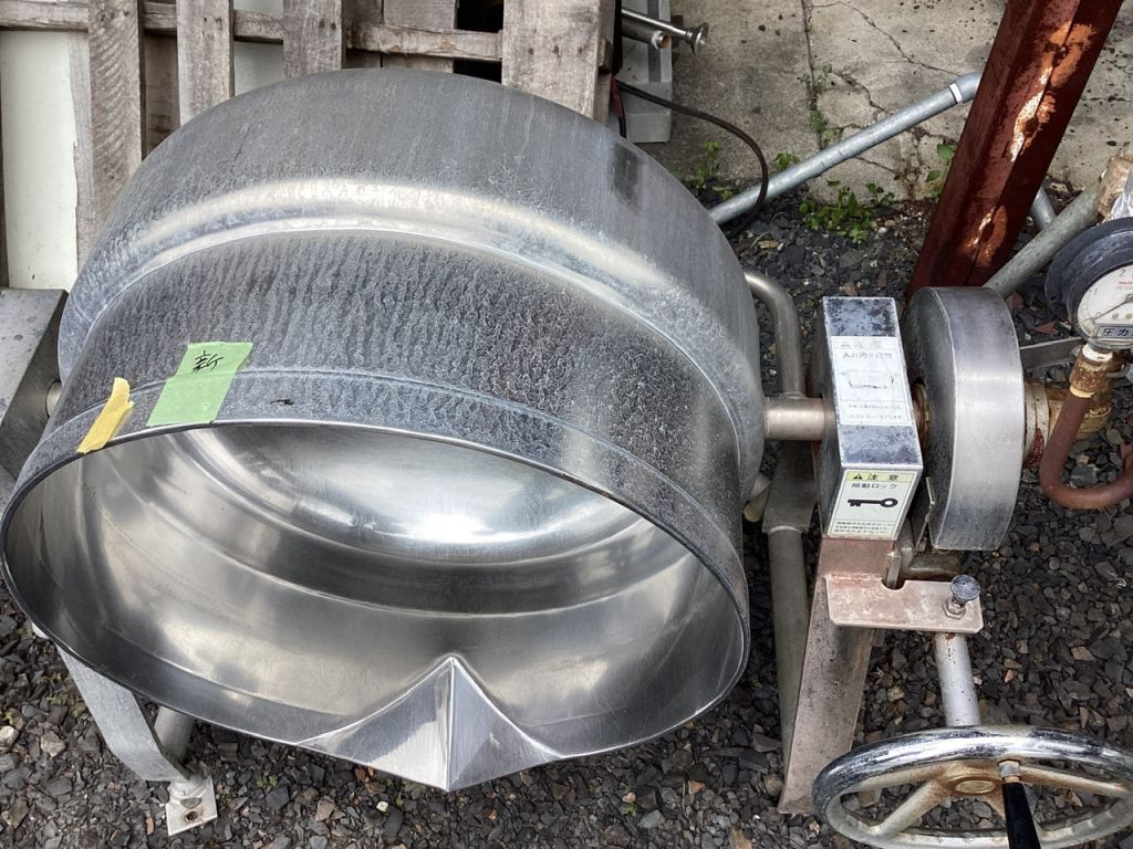 回転式蒸気釜の画像