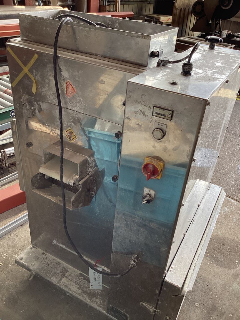 粉付け機の画像