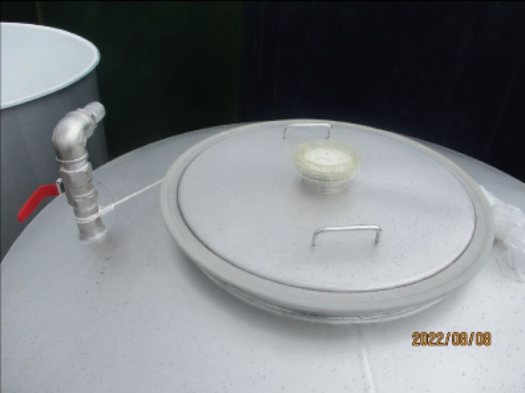 83　ステンレス保温タンク　容量不明（ﾀﾝｸNo.なし）の画像