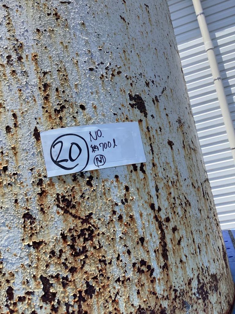 20　開放ホーロータンク　約700 L （ﾀﾝｸNo.なし）の画像